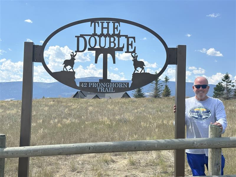 new sign built for the double t ranch in Montana